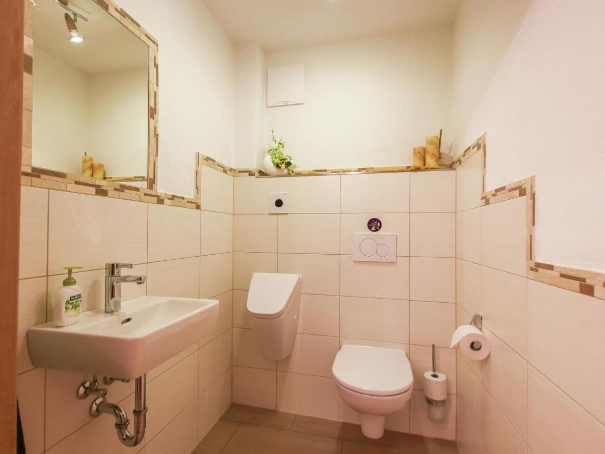 Cosy Holiday Flat In A Farmhouse Таксенбах Стая снимка