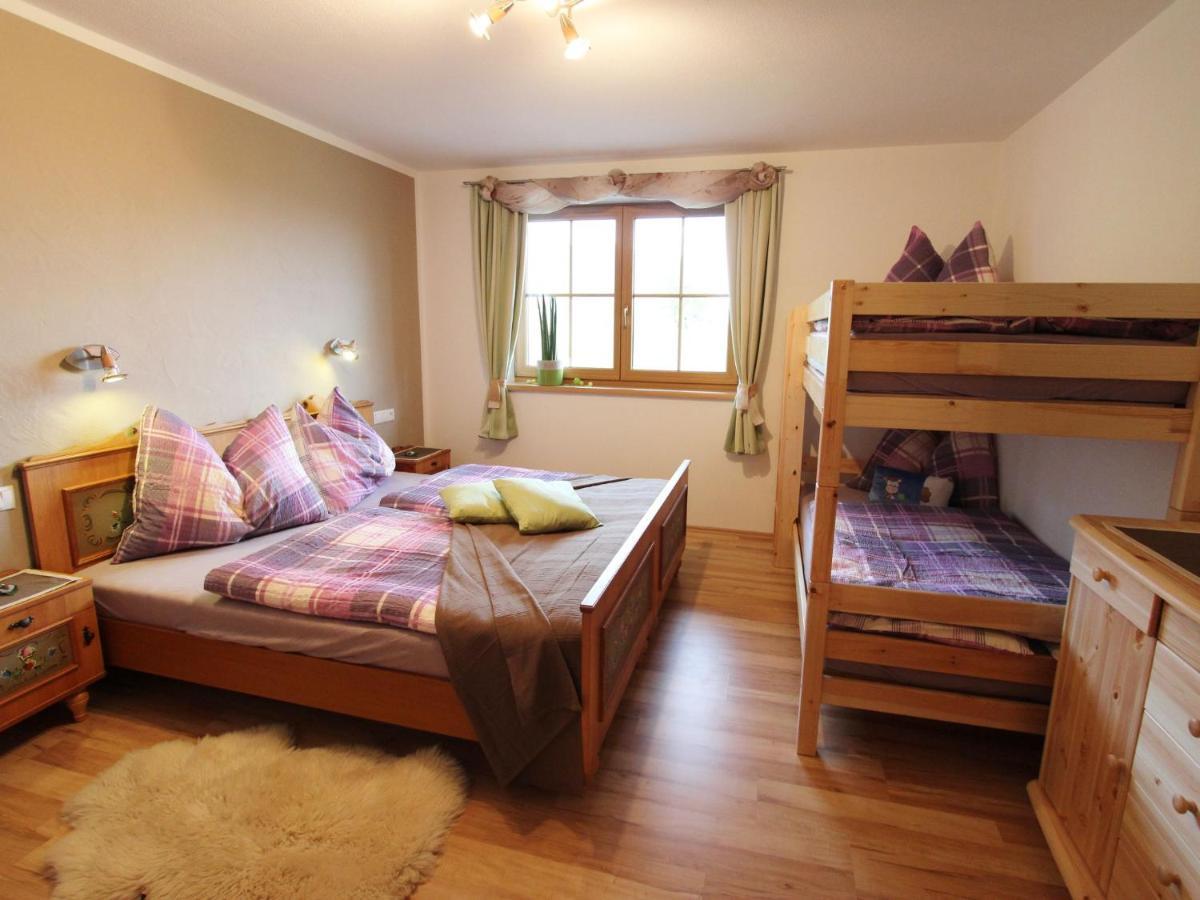 Cosy Holiday Flat In A Farmhouse Таксенбах Екстериор снимка
